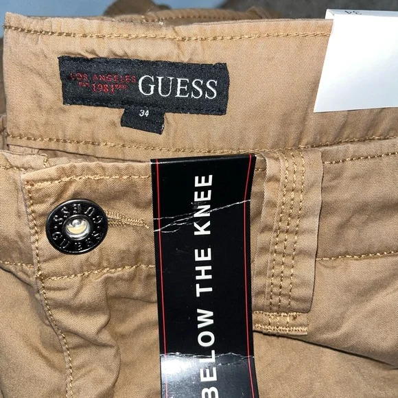 Guess Tan Cargo Shorts with Relaxed Fit - Picture 3 of 4